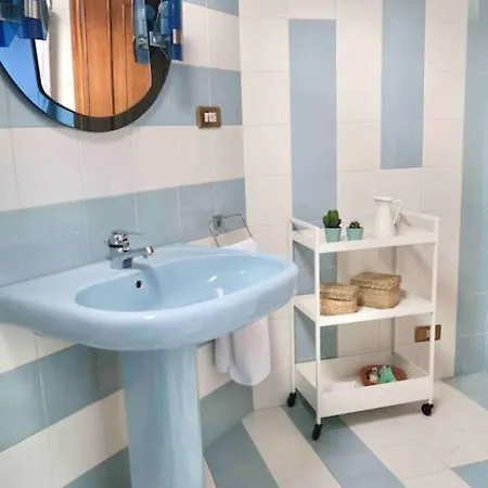 Villa Airexe. Con Piscina Y Tenis En La Ribeira Sacra Taboada