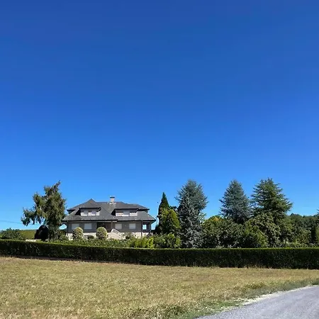 Villa Airexe. Con Piscina Y Tenis En La Ribeira Sacra *
